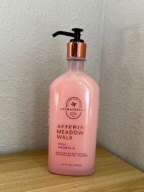 Bath & Body Works Renewing "Meadow Walk" Lotion